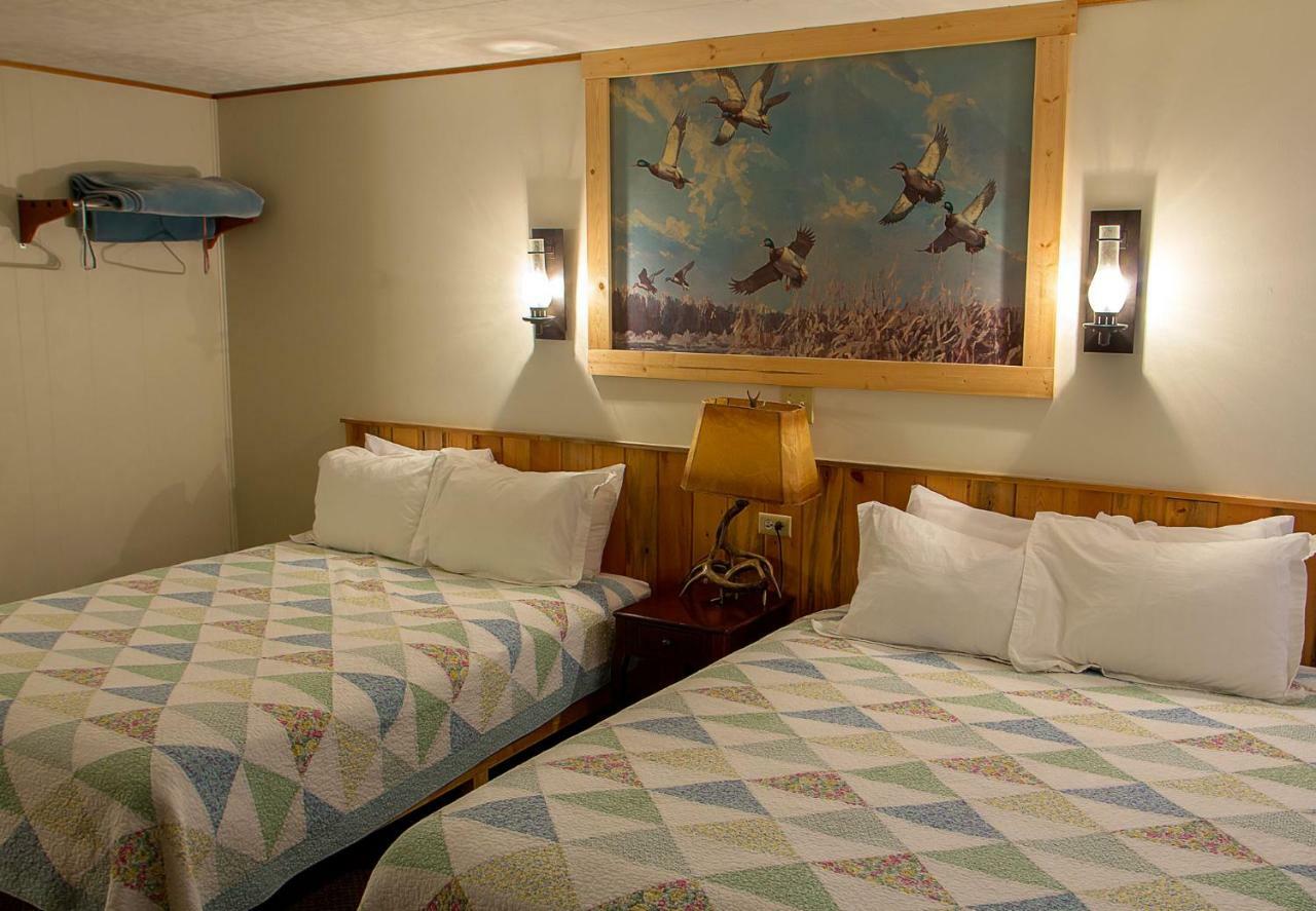 Hotel High Country And Cooke City
