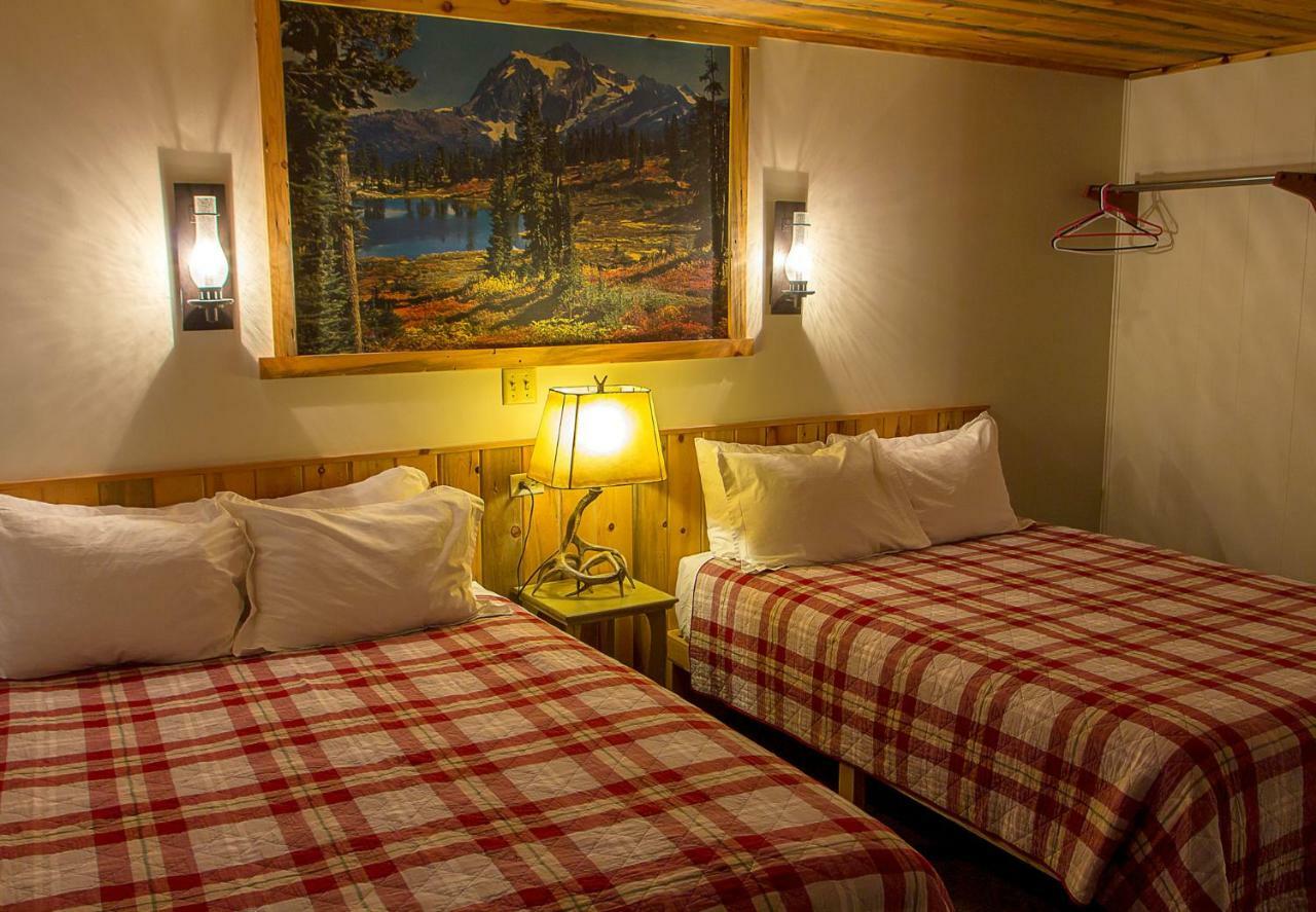 High Country And Hotel *
